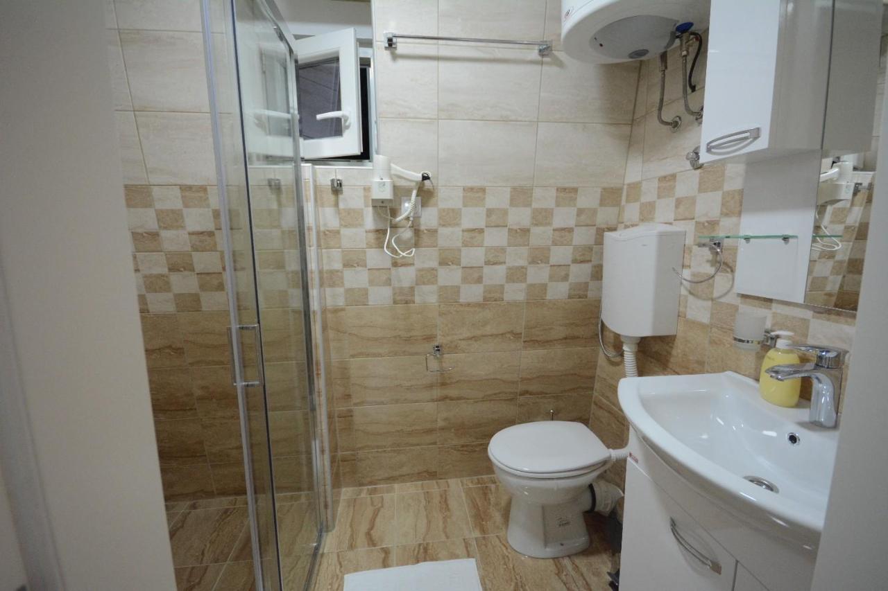Cvetkovic Lux Аpartmani & Free Garaza Vrnjačka Banja Exterior foto