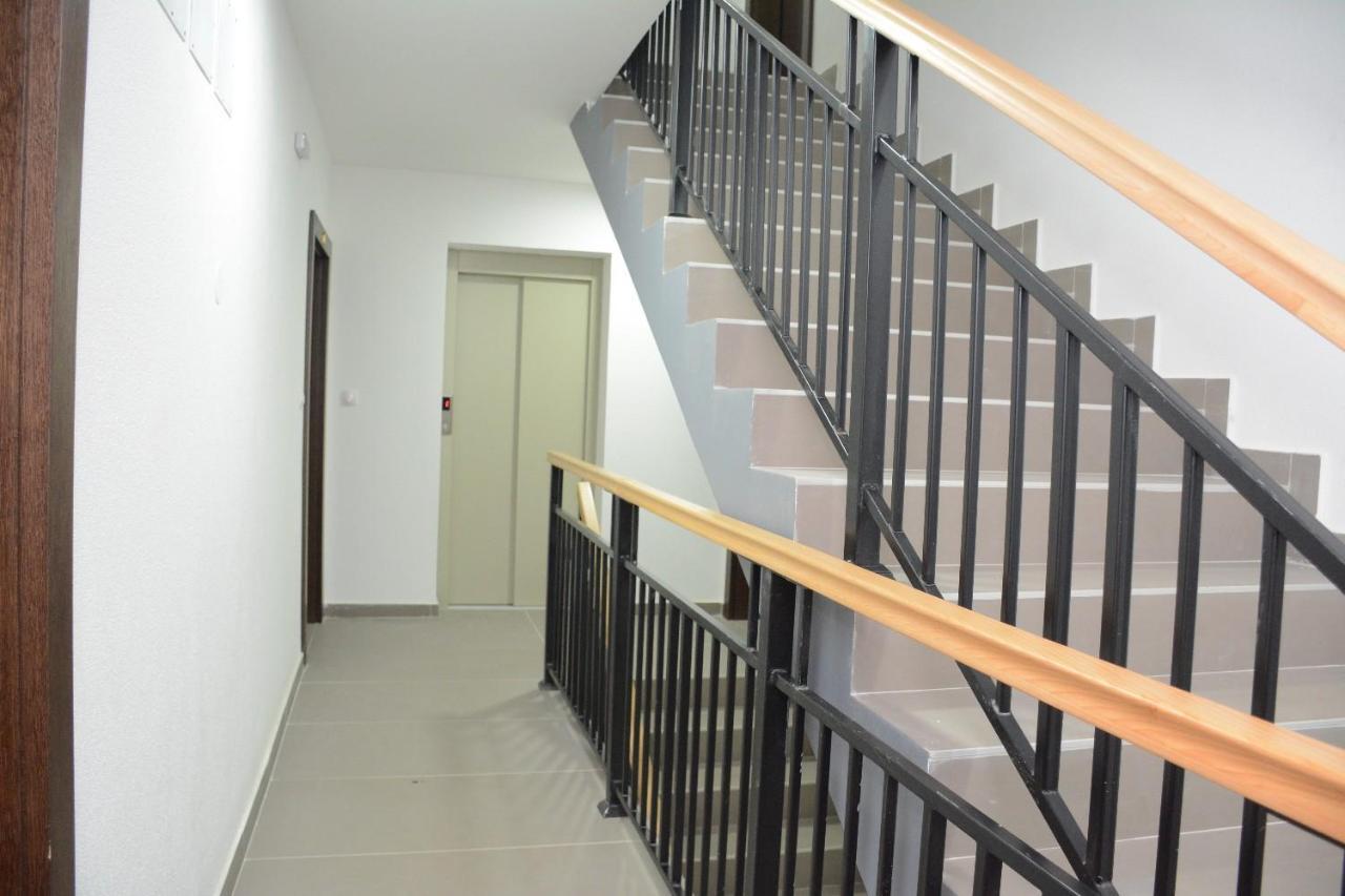 Cvetkovic Lux Аpartmani & Free Garaza Vrnjačka Banja Exterior foto